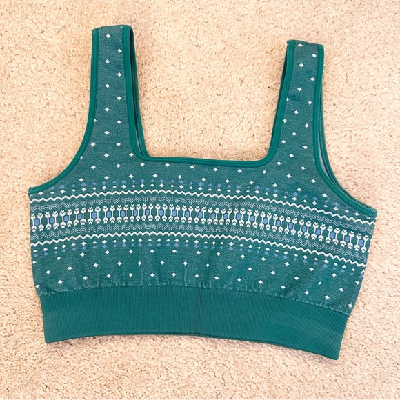 Fabletics | fair isle seamless bra - Picture 5 of 7